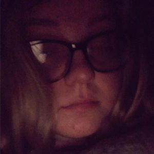 Meet your Posher, Kenna